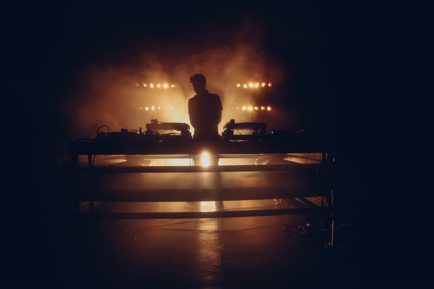 NYE Amsterdam Oud en Nieuw feesten NYE tickets Ticket findR www